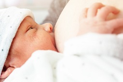 Breastfeeding in first days of life linked to lower blood pressure at age three